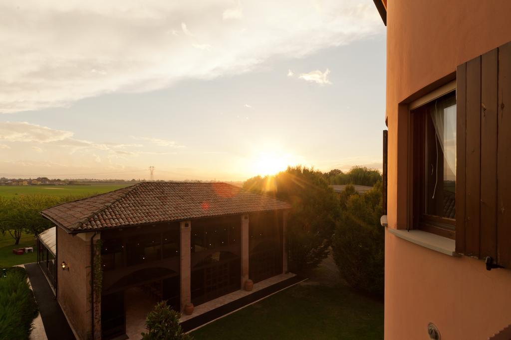 Agriturismo La Lupa Madonna della Provvidenza Kültér fotó