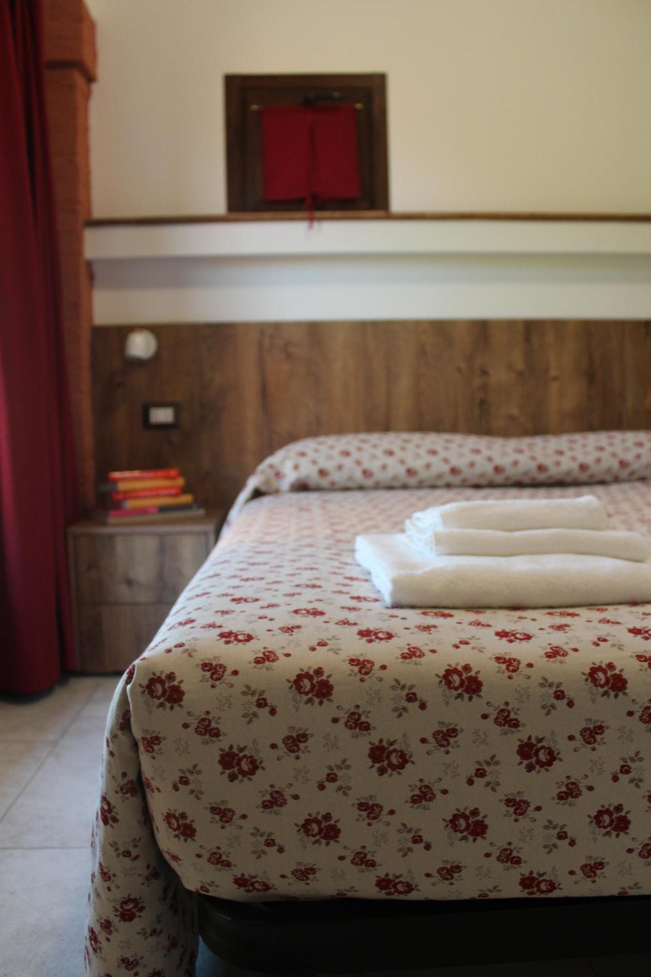 Agriturismo La Lupa Madonna della Provvidenza Kültér fotó