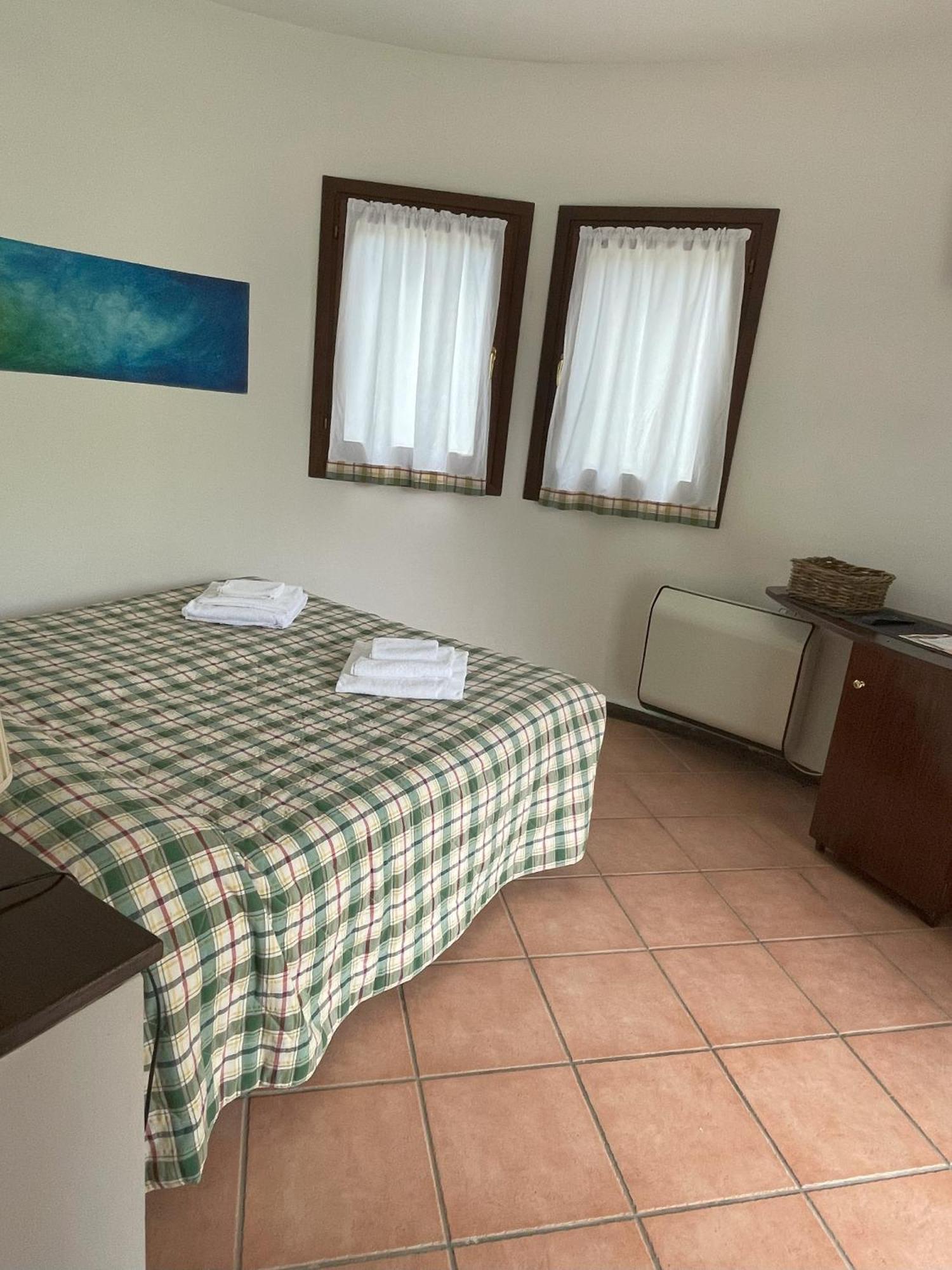 Agriturismo La Lupa Madonna della Provvidenza Kültér fotó