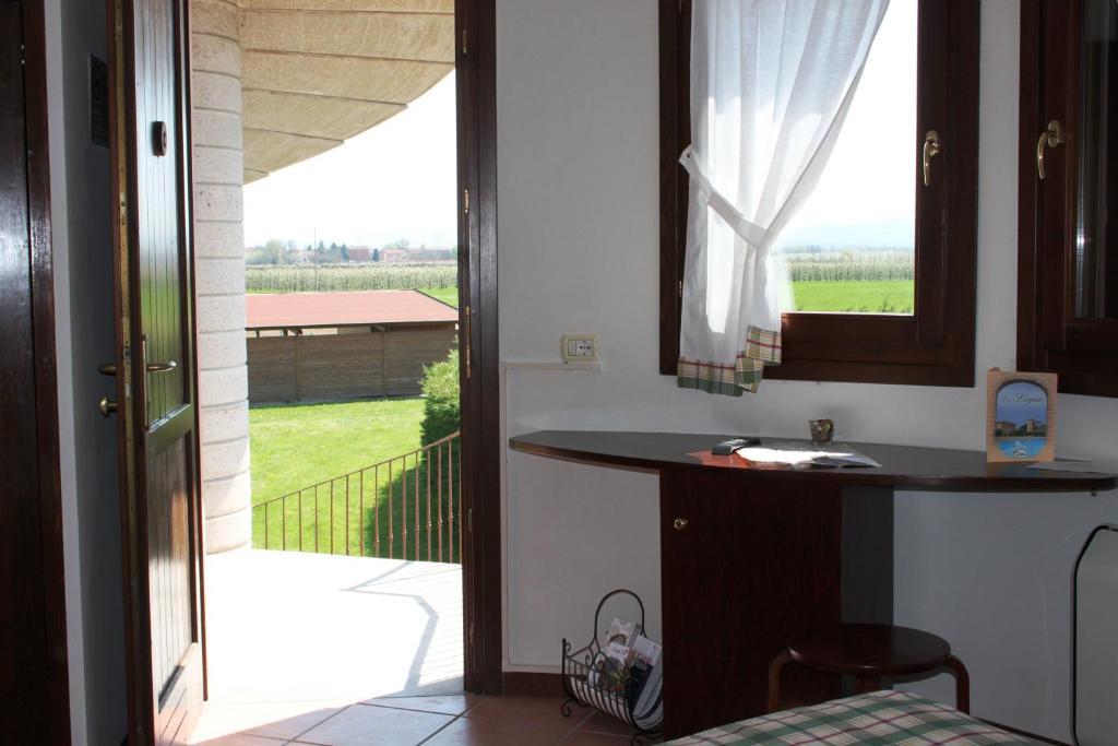 Agriturismo La Lupa Madonna della Provvidenza Szoba fotó